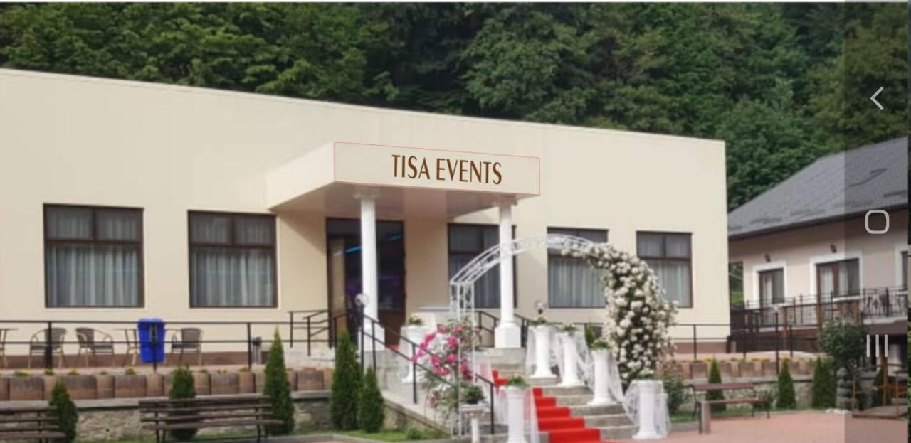 Vila Tisa Tismana Exterior photo